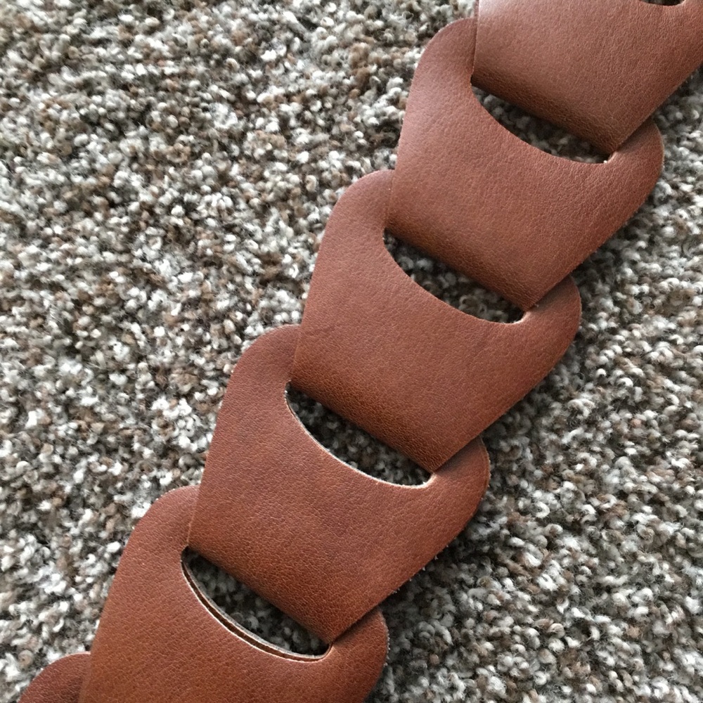 New York & Company Wide Belt - Picture 3 of 3
